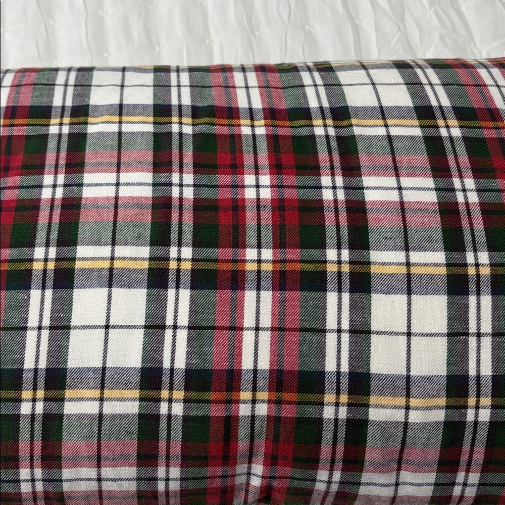 Pottery Barn Festive Plaid Pillow Cover and Insert - Picture 4 of 9